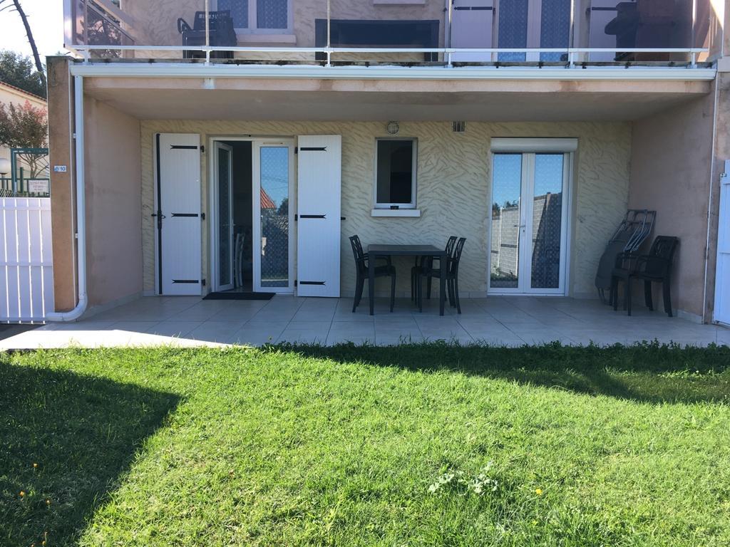 Hotel Residence Les Flots Saint-Palais-sur-Mer Exterior foto