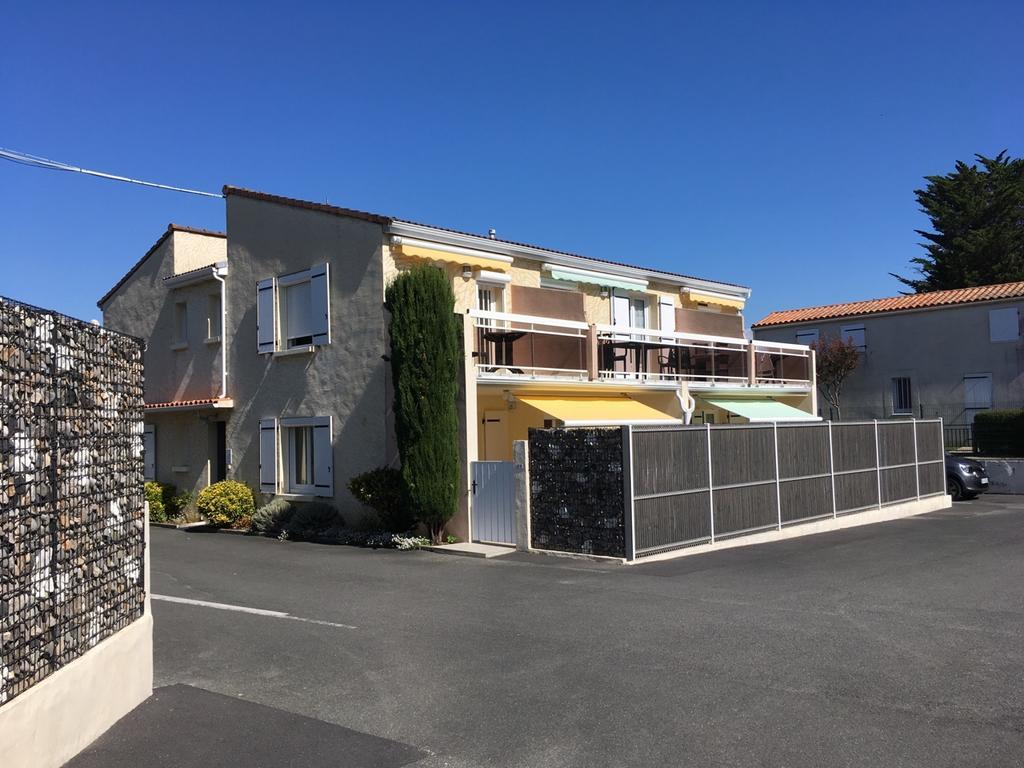 Hotel Residence Les Flots Saint-Palais-sur-Mer Exterior foto